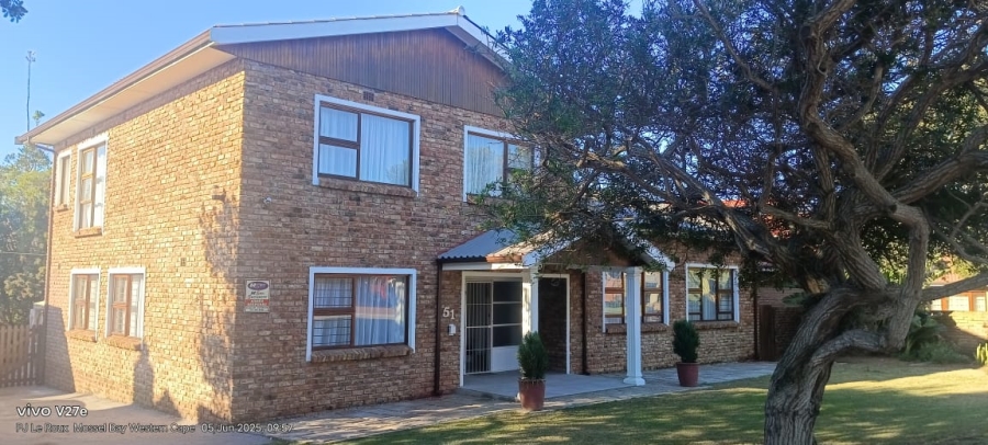 5 Bedroom Property for Sale in Bayview Western Cape